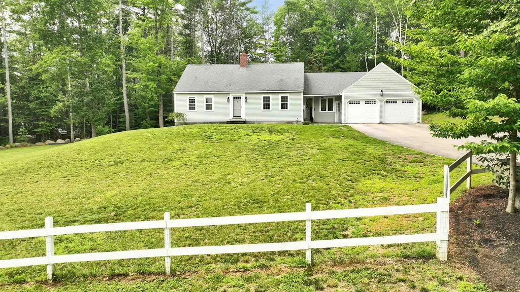 58 Hunter Farm Road Peterborough NH 03458