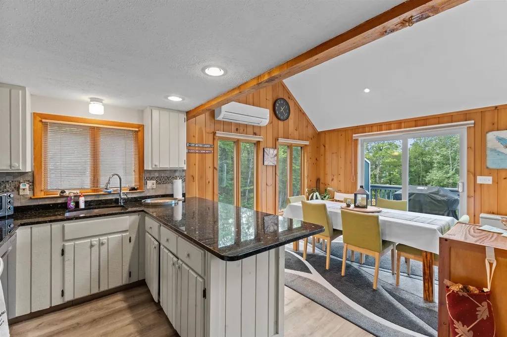 3 Mountainview Road Bartlett NH 03812