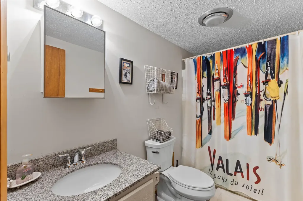 3 Mountainview Road Bartlett NH 03812
