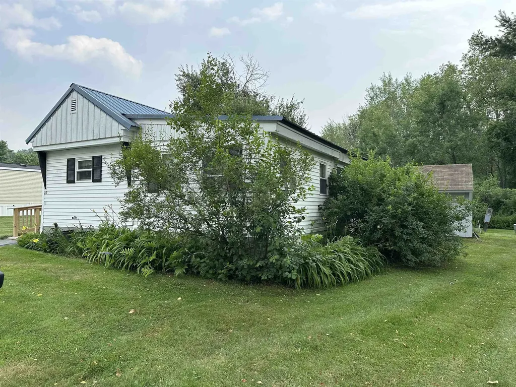 10 Woodland Park Troy NH 03465