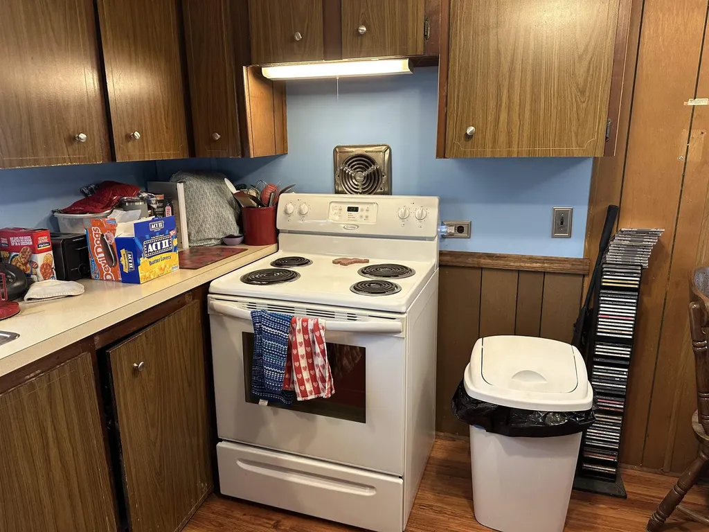10 Woodland Park Troy NH 03465