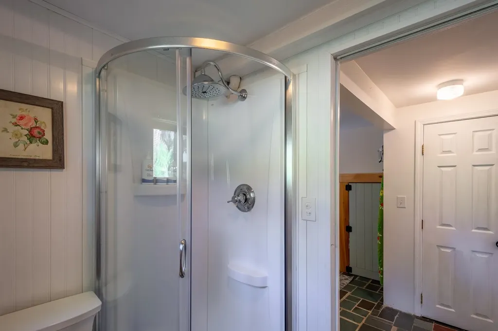50 Rosewood Lane Castleton VT 05732