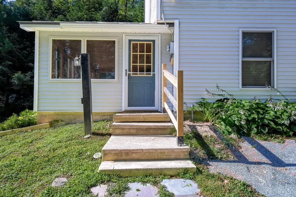 50 Rosewood Lane Castleton VT 05732