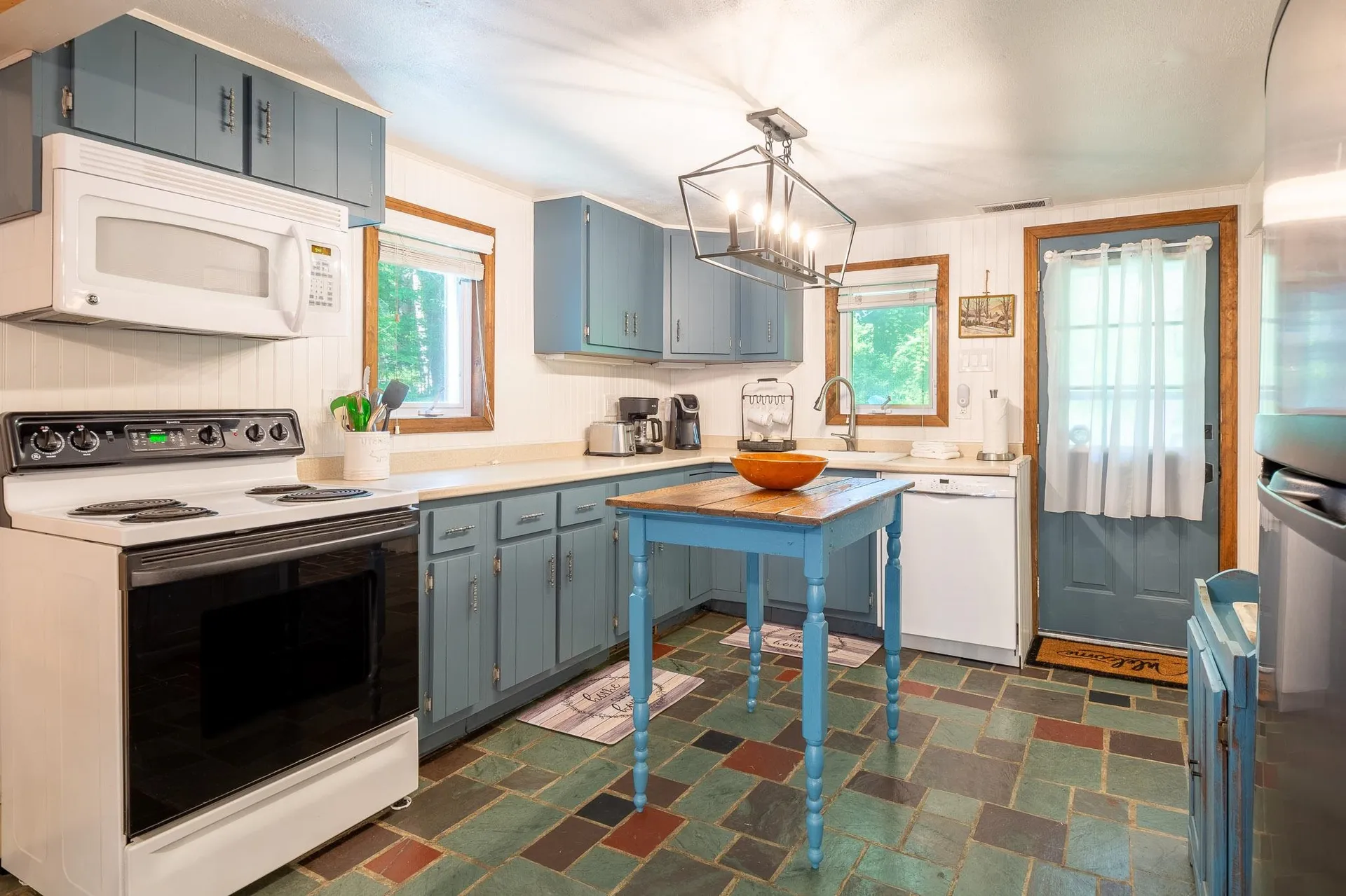50 Rosewood Lane Castleton VT 05732
