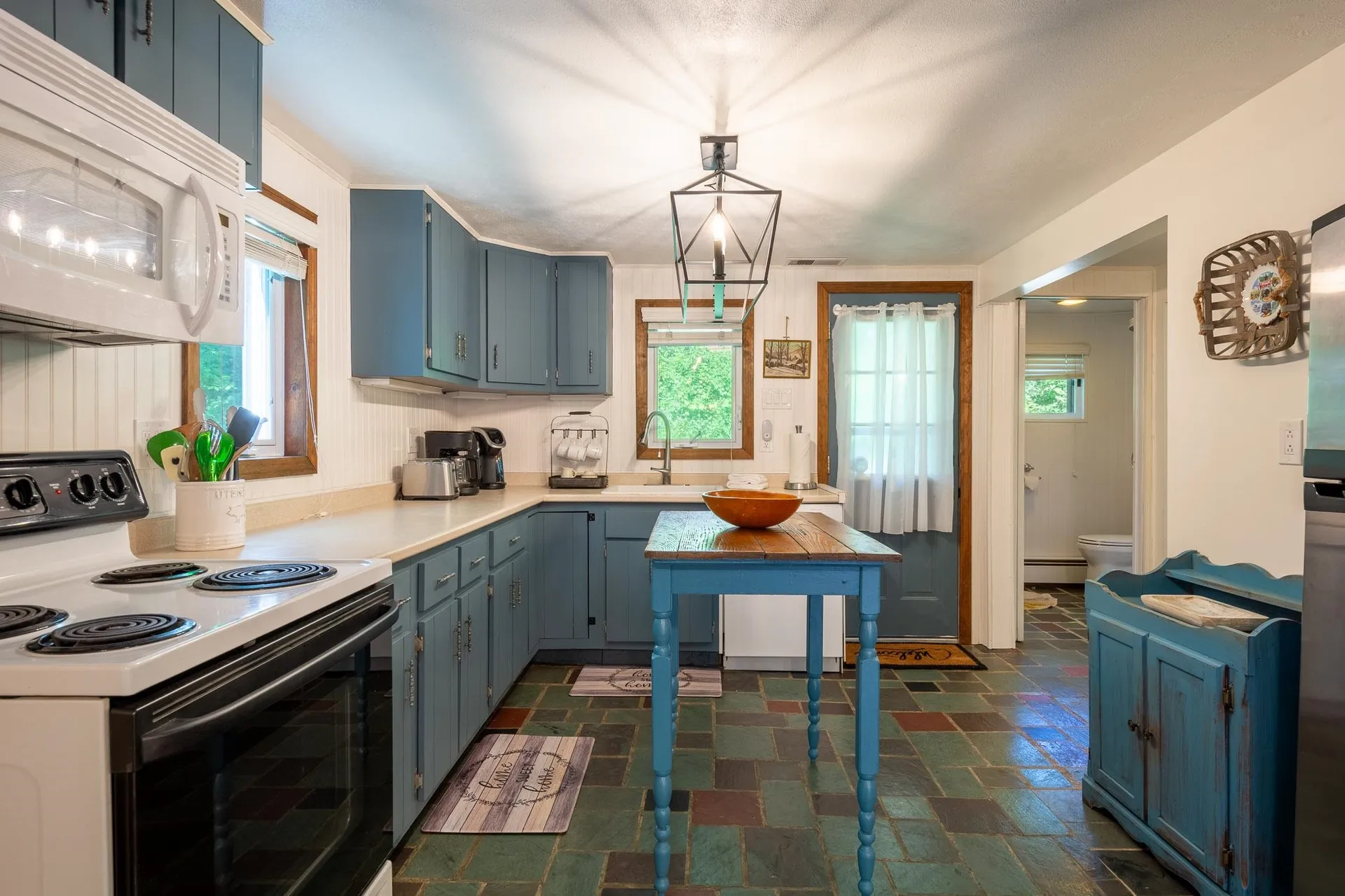 50 Rosewood Lane Castleton VT 05732