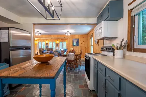 50 Rosewood Lane Castleton VT 05732