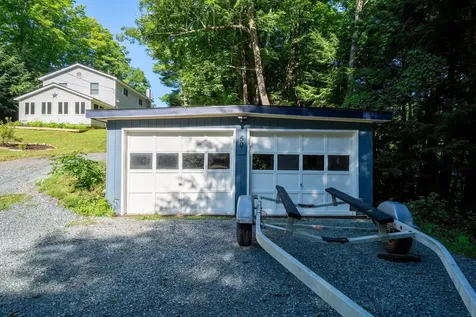 50 Rosewood Lane Castleton VT 05732