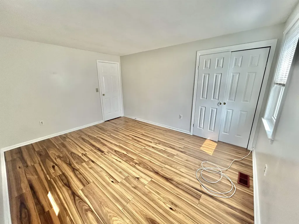 4B Pine Grove Avenue Nashua NH 03060