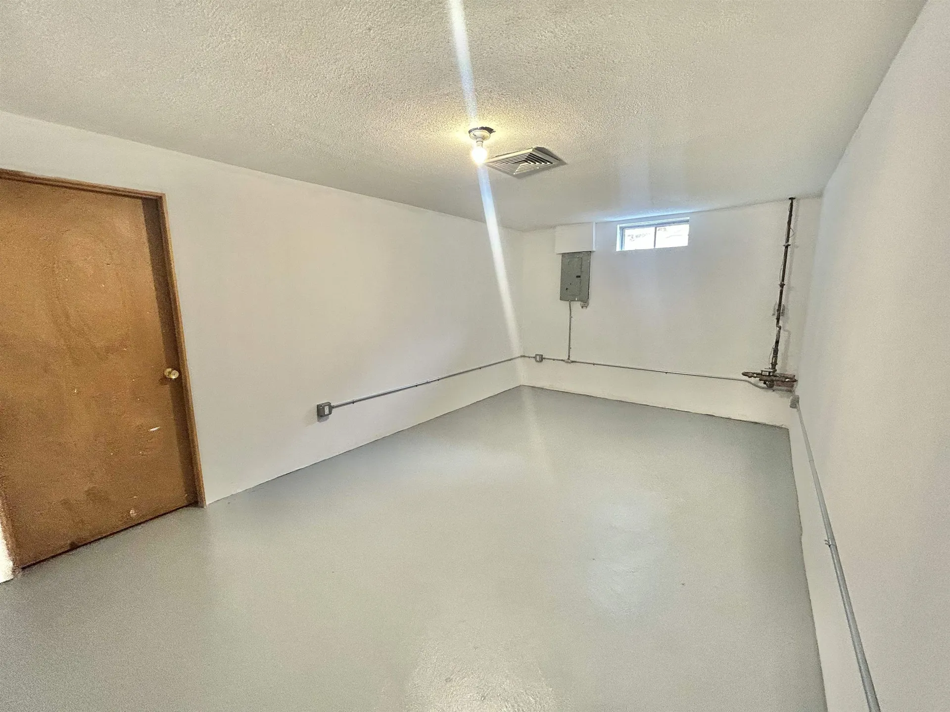 4B Pine Grove Avenue Nashua NH 03060