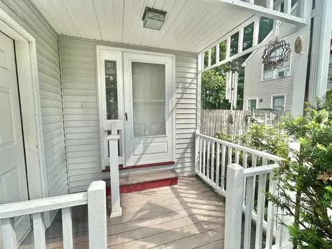 4B Pine Grove Avenue Nashua NH 03060