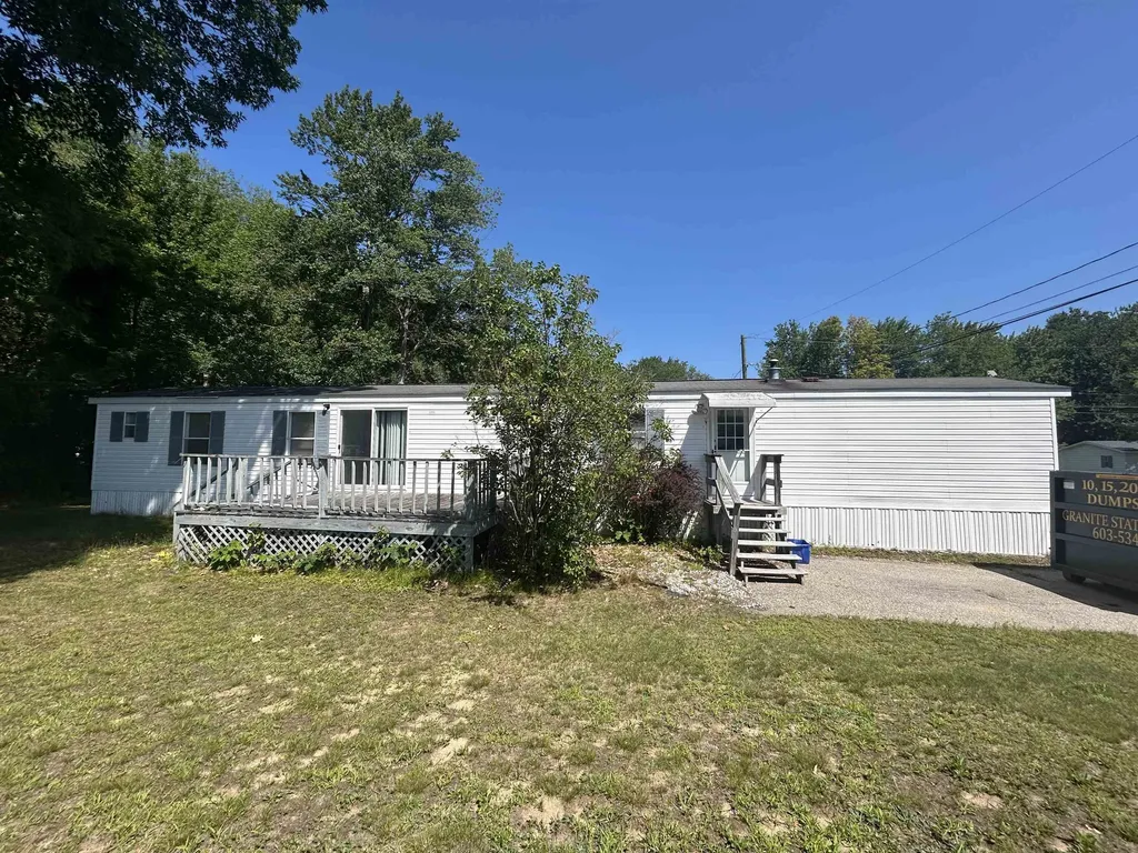 136 Sherwood Glen Somersworth NH 03878