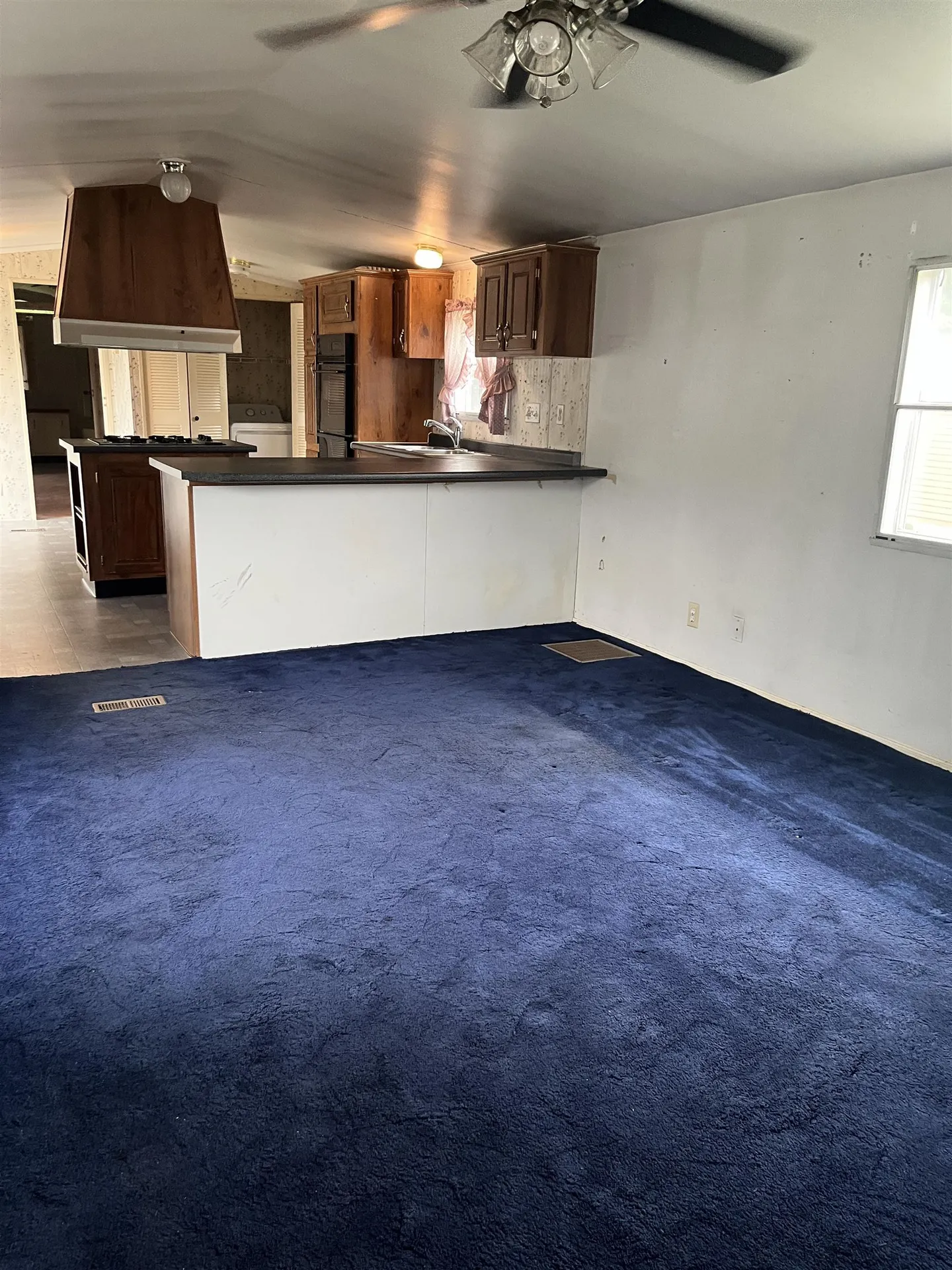 136 Sherwood Glen Somersworth NH 03878
