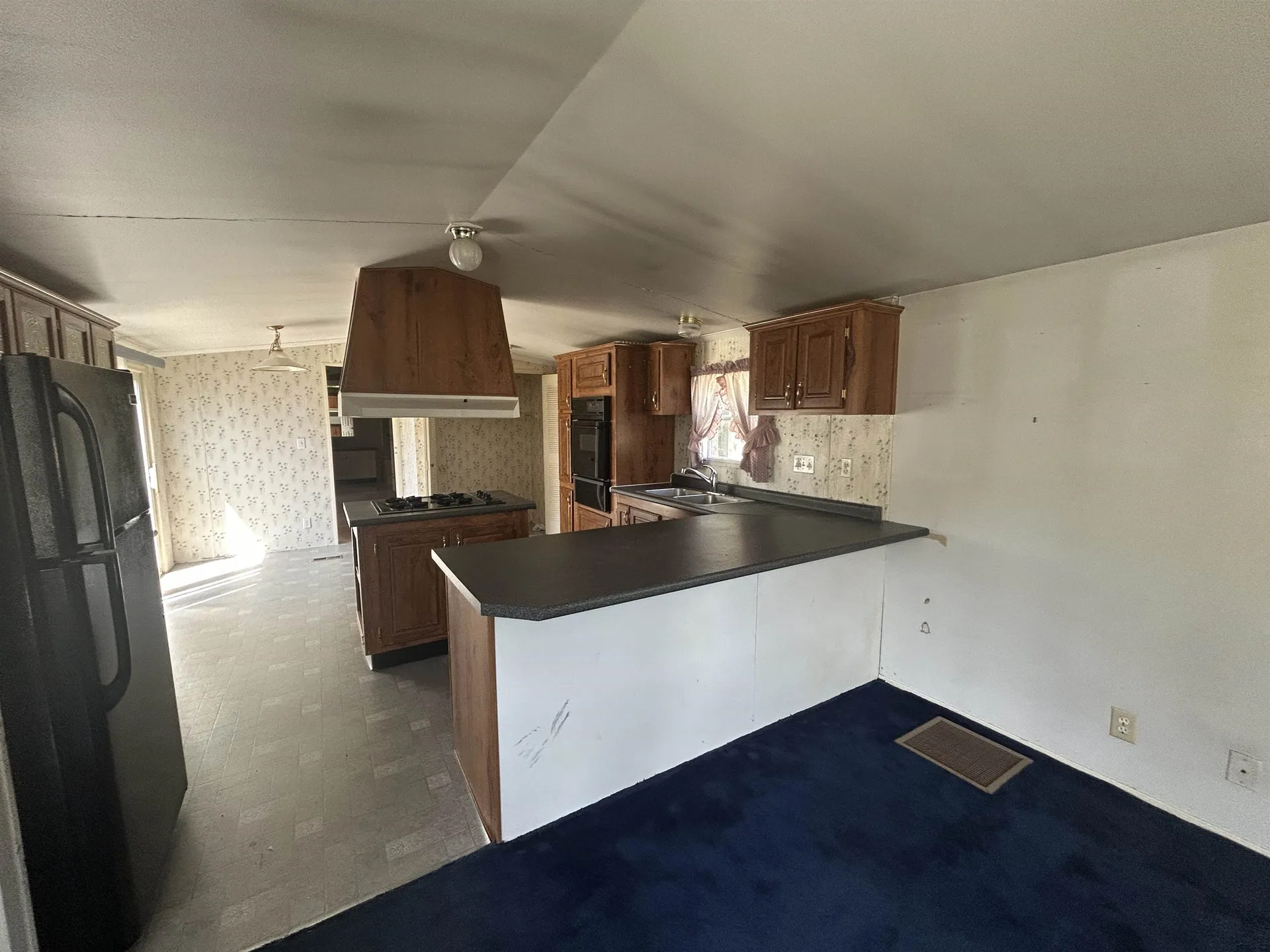 136 Sherwood Glen Somersworth NH 03878