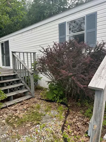 136 Sherwood Glen Somersworth NH 03878