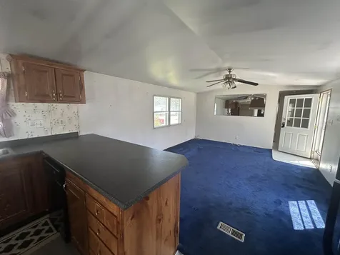 136 Sherwood Glen Somersworth NH 03878