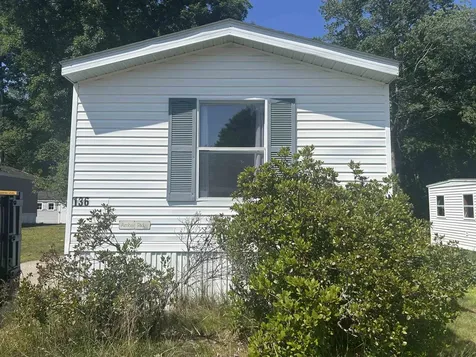 136 Sherwood Glen Somersworth NH 03878