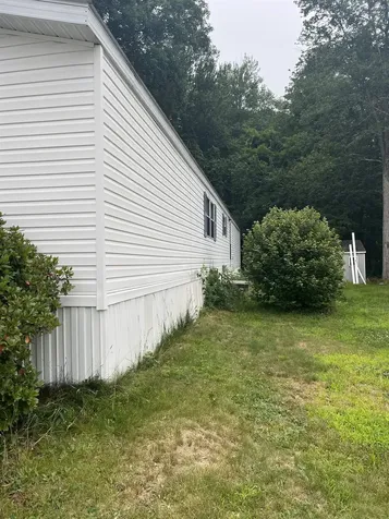 136 Sherwood Glen Somersworth NH 03878