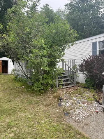 136 Sherwood Glen Somersworth NH 03878