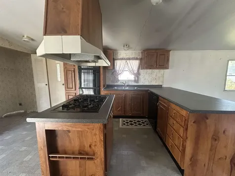 136 Sherwood Glen Somersworth NH 03878