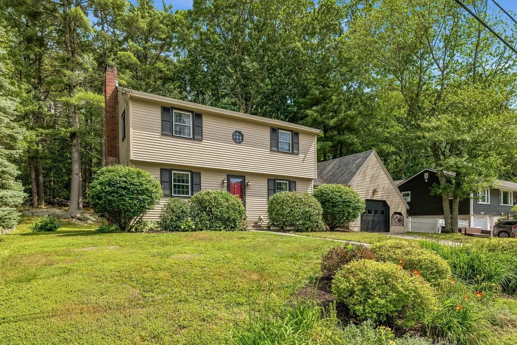 42 Harding Road Portsmouth NH 03801