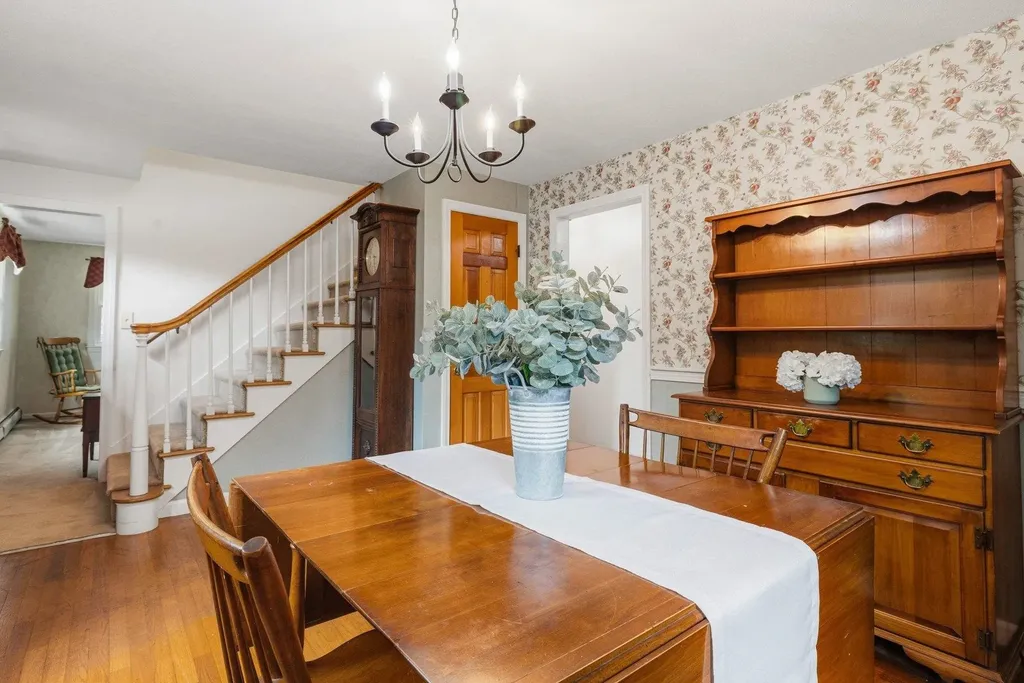 42 Harding Road Portsmouth NH 03801