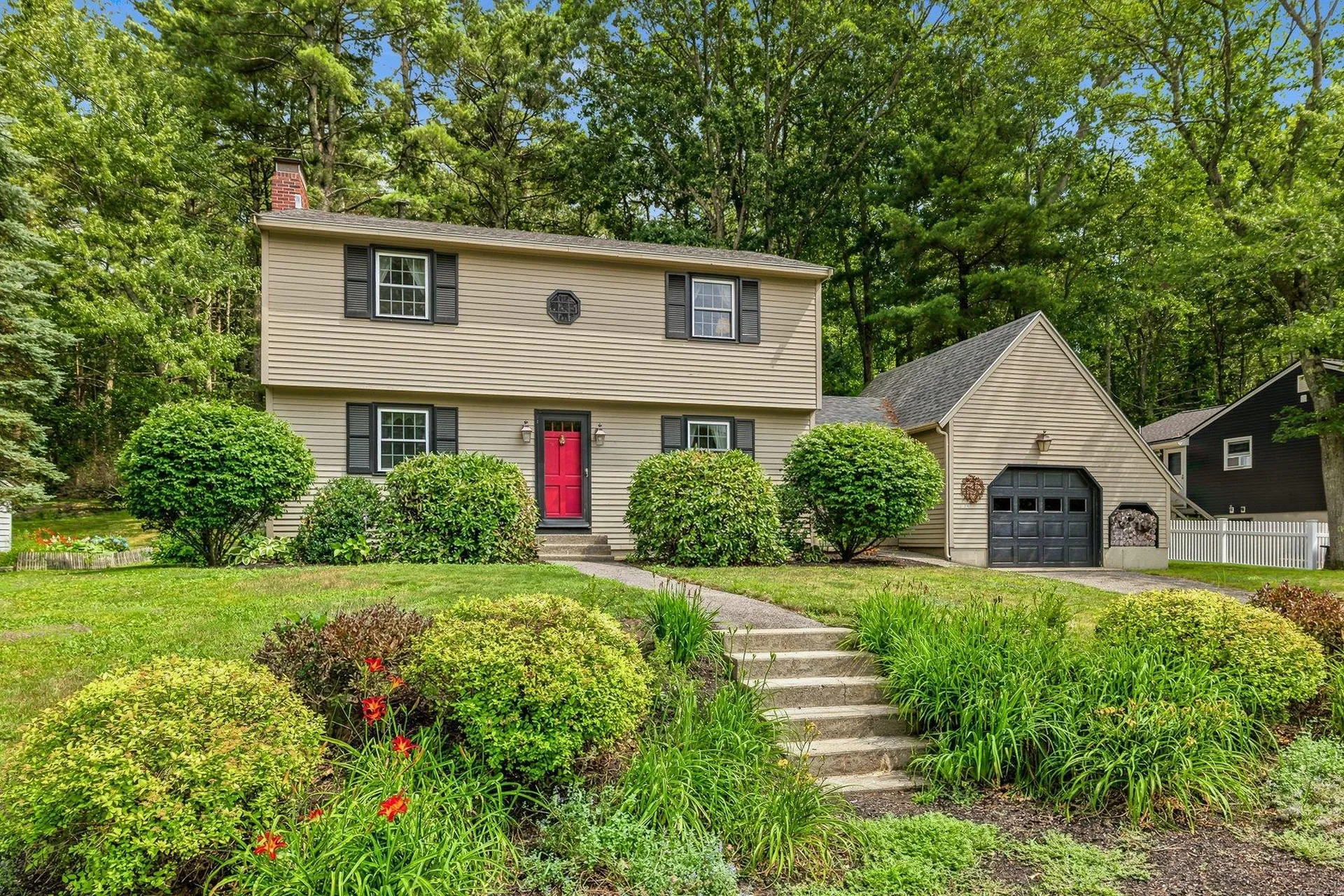 42 Harding Road Portsmouth NH 03801