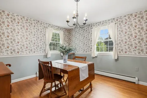 42 Harding Road Portsmouth NH 03801
