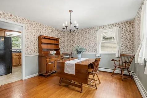 42 Harding Road Portsmouth NH 03801