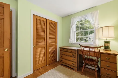 42 Harding Road Portsmouth NH 03801