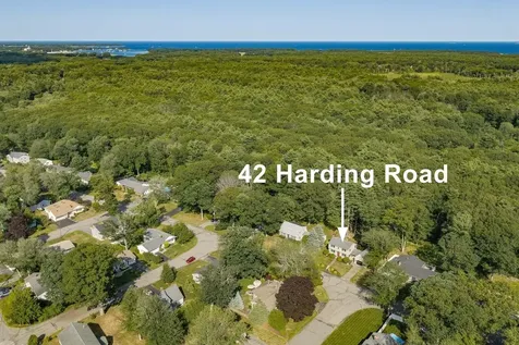 42 Harding Road Portsmouth NH 03801