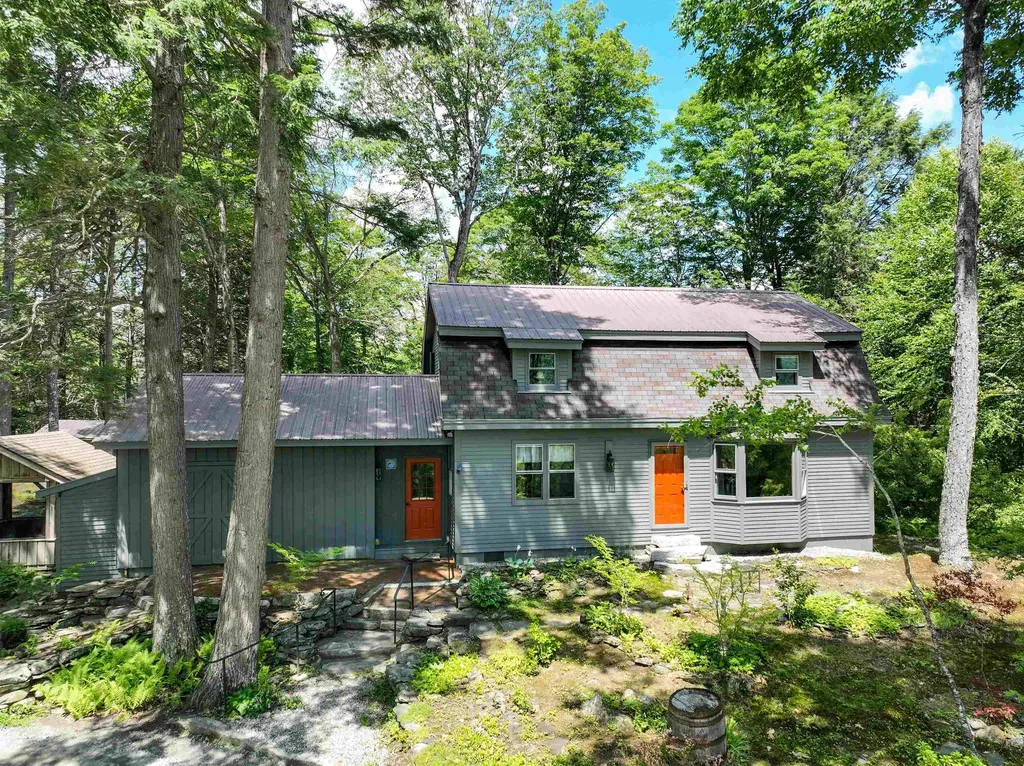 66 Upper Oak Hill Road Newfane VT 05345