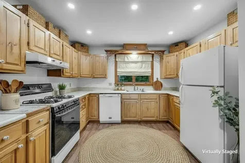 66 Upper Oak Hill Road Newfane VT 05345