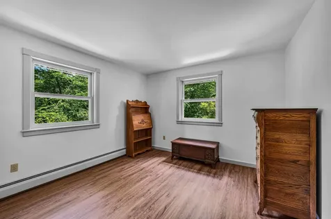 66 Upper Oak Hill Road Newfane VT 05345