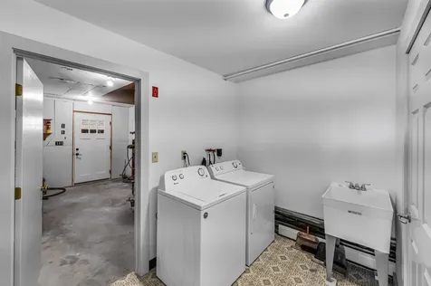 66 Upper Oak Hill Road Newfane VT 05345