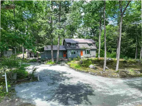 66 Upper Oak Hill Road Newfane VT 05345