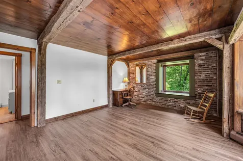 66 Upper Oak Hill Road Newfane VT 05345
