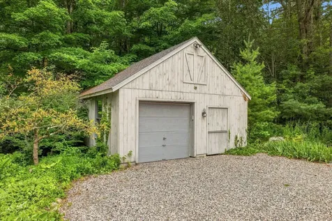 217 Kensington Road Hampton Falls NH 03844