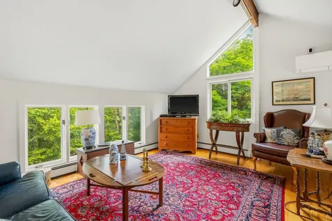 217 Kensington Road Hampton Falls NH 03844