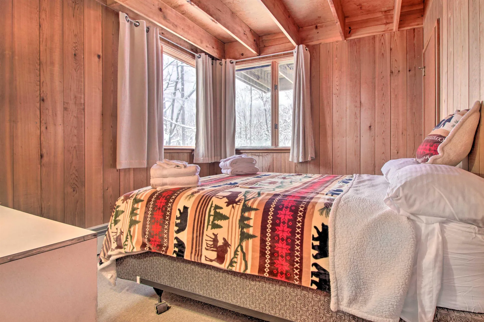 106 Upper Loop Ludlow VT 05149