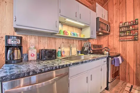 106 Upper Loop Ludlow VT 05149