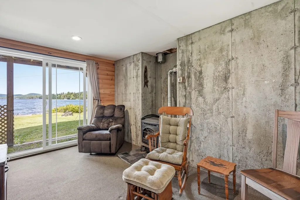 217 Beach Road Pittsburg NH 03592
