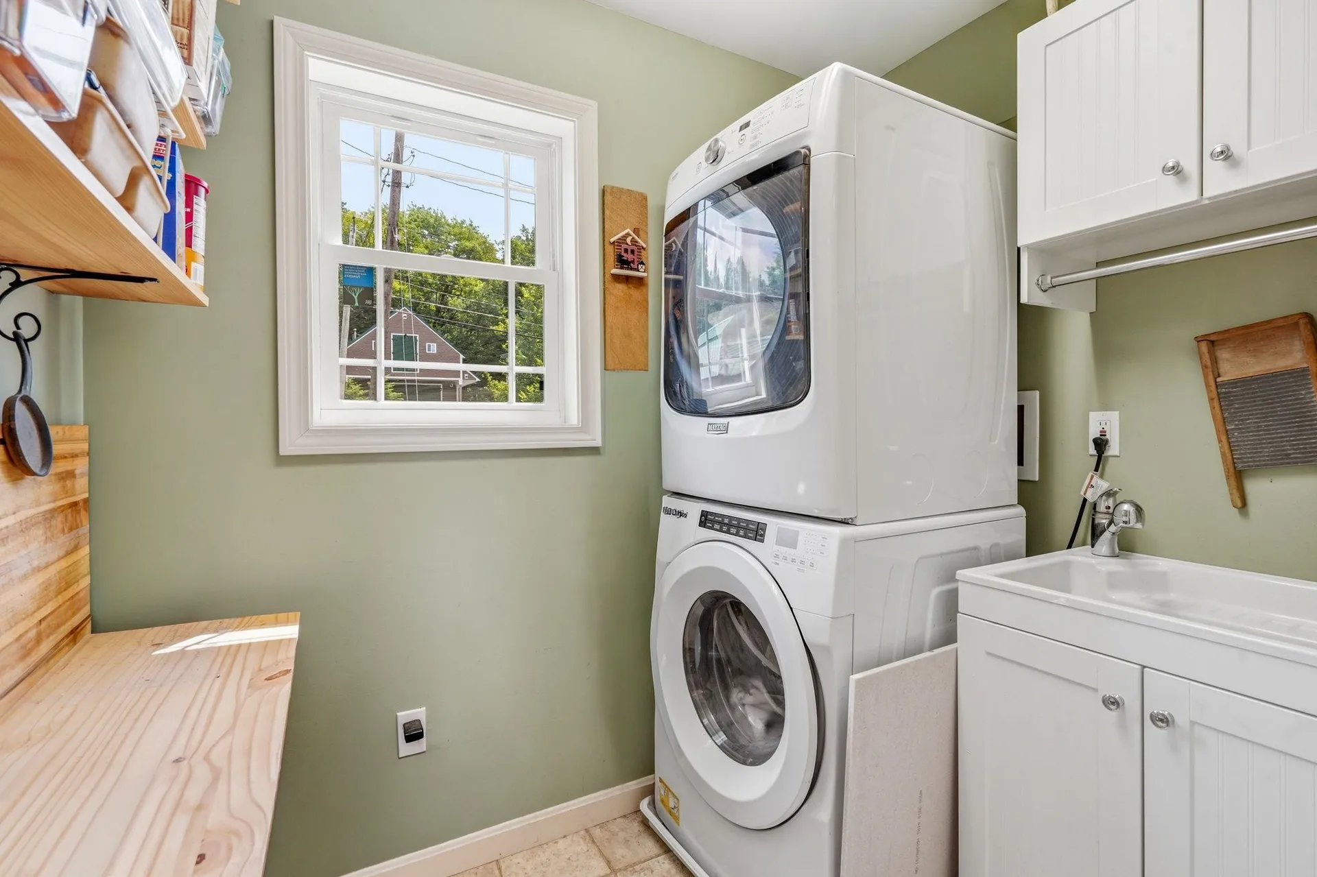 217 Beach Road Pittsburg NH 03592