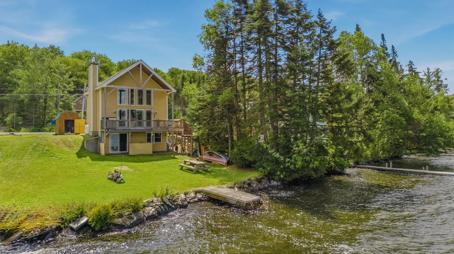 217 Beach Road Pittsburg NH 03592