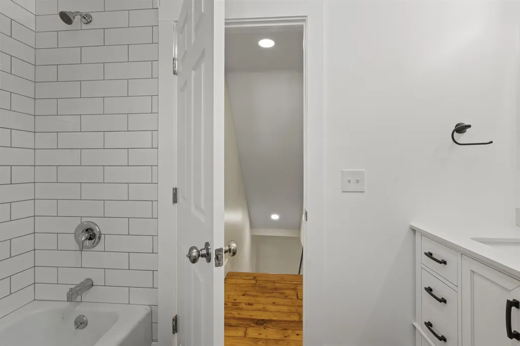 15 Sunset Avenue Milton VT 05468
