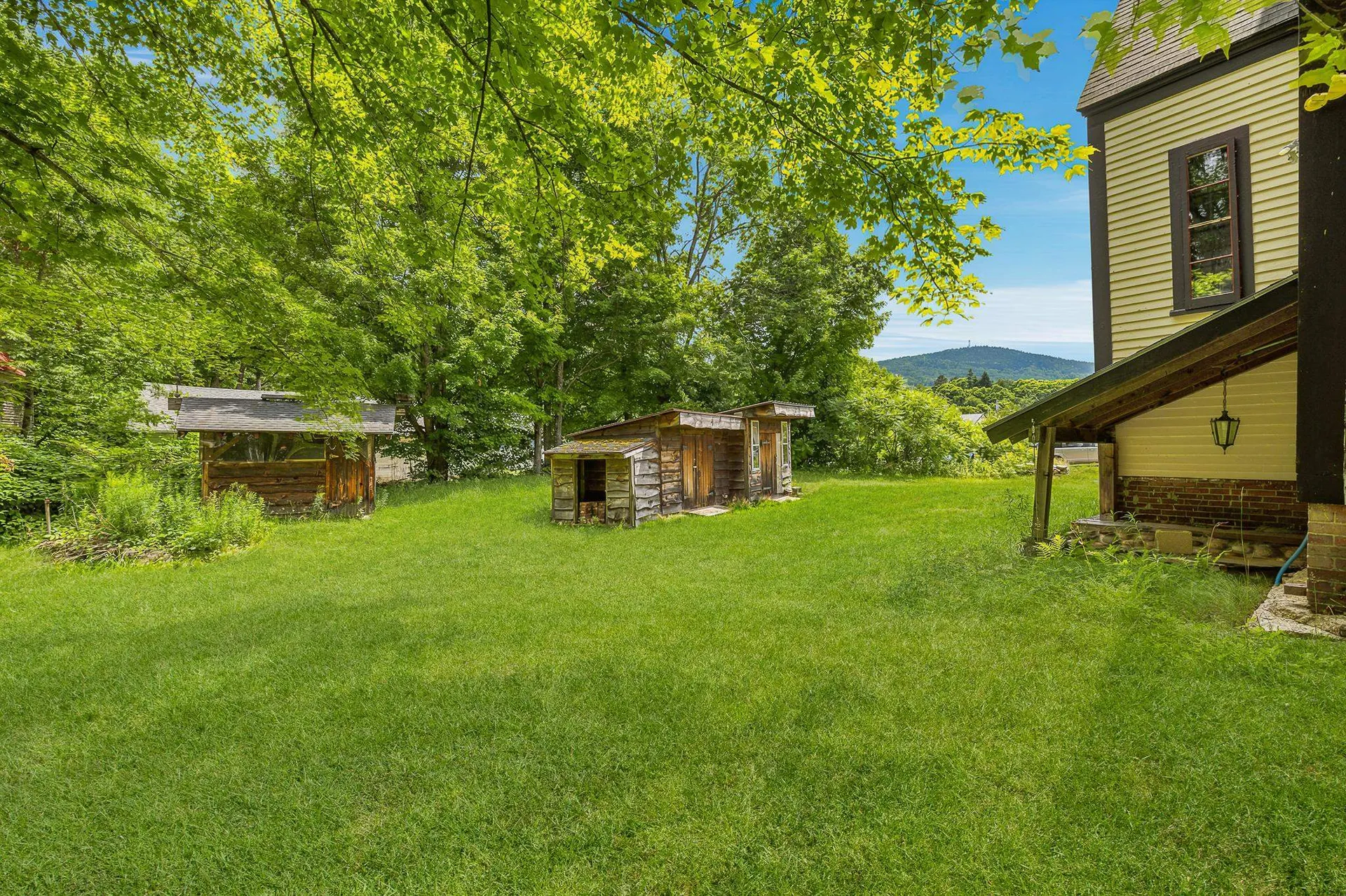 42 Maple Street Bethlehem NH 03574