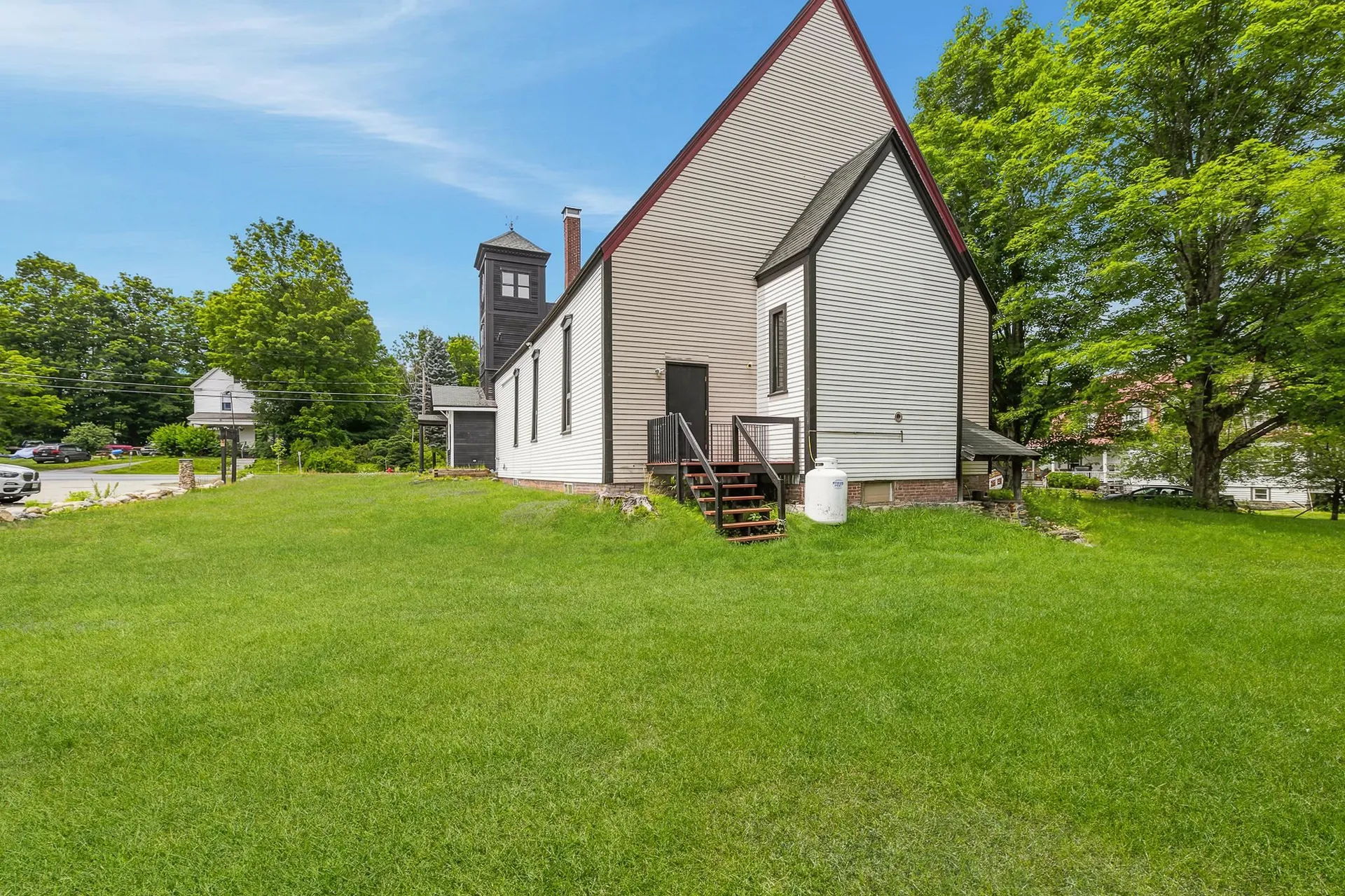 42 Maple Street Bethlehem NH 03574