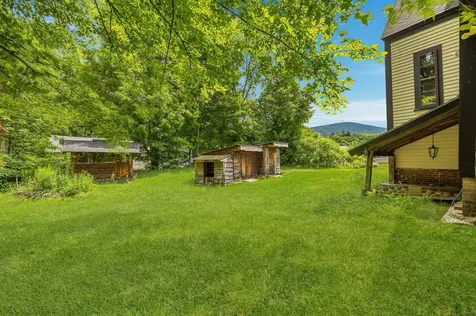 42 Maple Street Bethlehem NH 03574