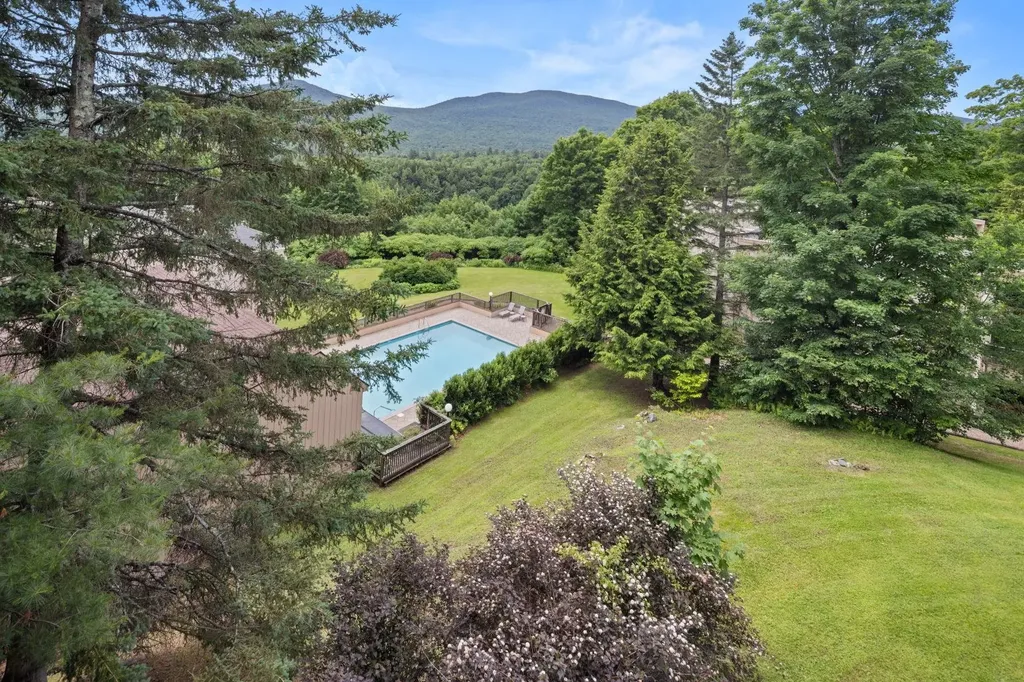 1277 Notchbrook Road Stowe VT 05672