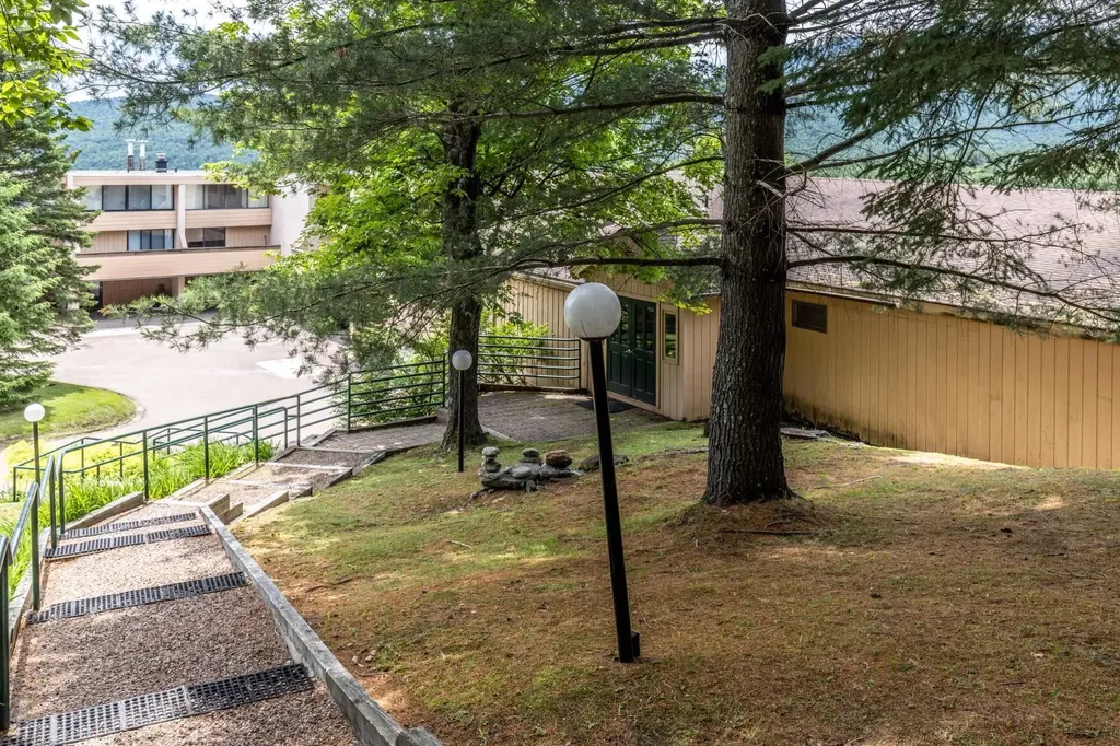 1277 Notchbrook Road Stowe VT 05672