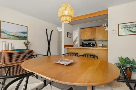 1277 Notchbrook Road Stowe VT 05672